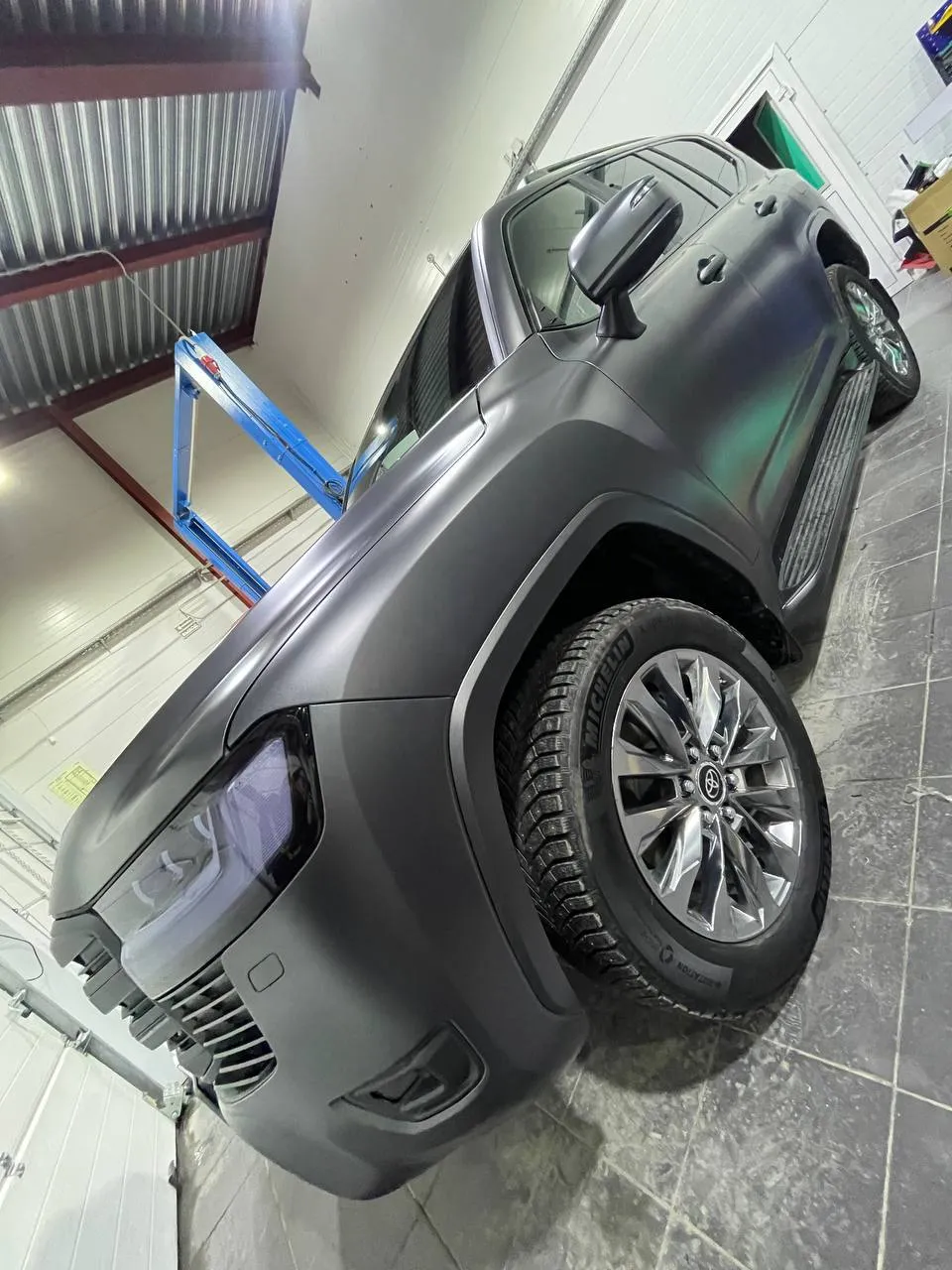 Toyota Land Cruiser 300 Toyota Land Cruiser 300